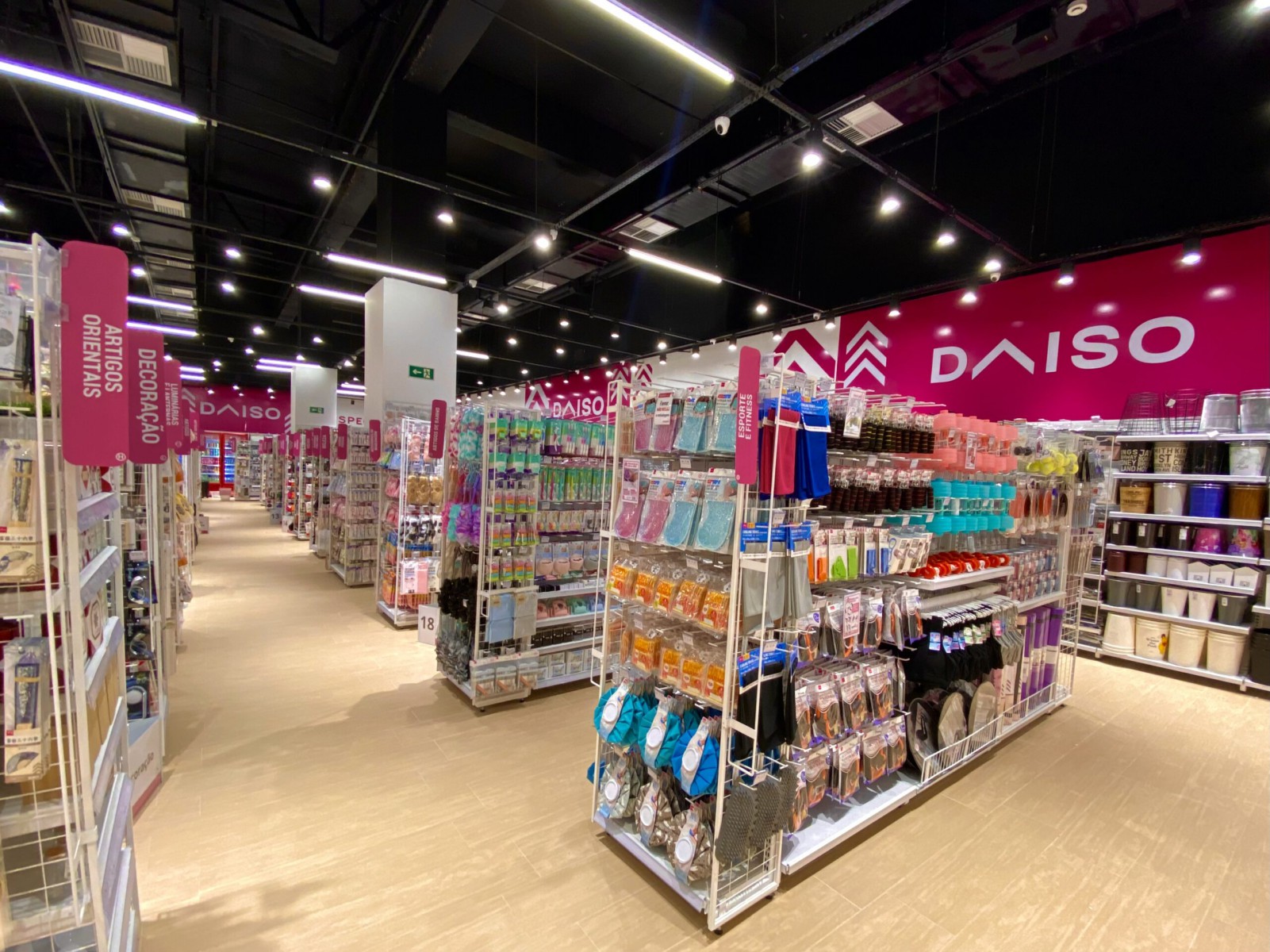 Daiso Japan inaugura sua maior loja no Jockey Plaza Shopping Jockey