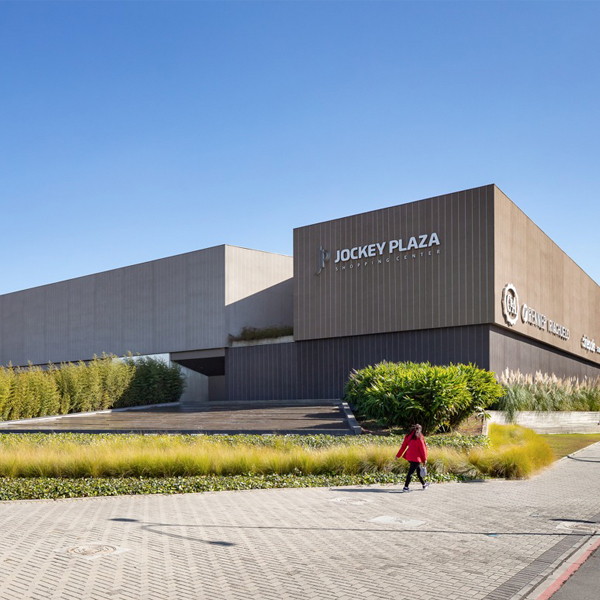 Jockey Plaza Shopping altera horário oficial de funcionamento Jockey